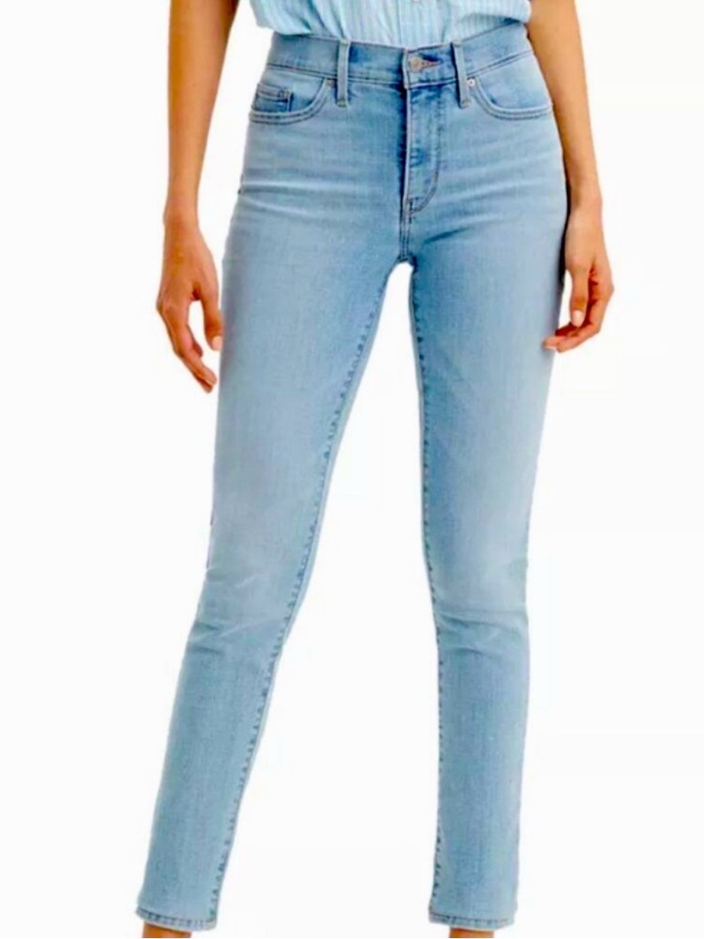 Levi's Bold Curve Light Blue Mid-Rise Skinny Jeans